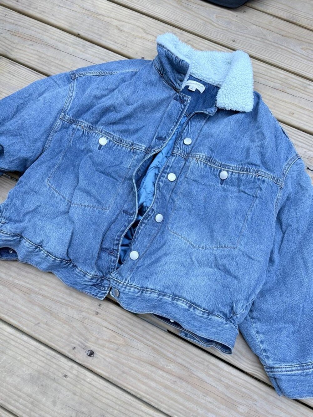 Universal Thread Women’s 1X Sherpa Collar Quilted Denim Jacket Blue Trucker